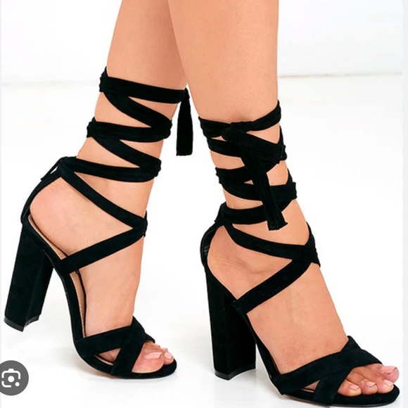 Steve Madden Christey Black Suede Leather Lace-Up Heels - Picture 1 of 7